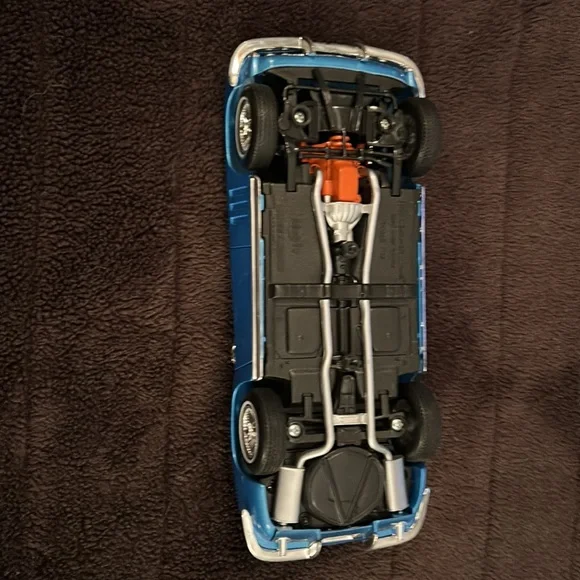 1965 all metal with rubber tires scale 1/18 - Picture 3 of 14